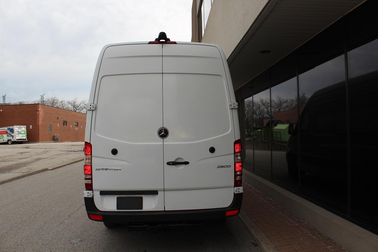 2018 Mercedes-Benz Sprinter Cargo Van 170" FULL SIZE - "3.0L DIESEL" - "TOW PKG" Photo