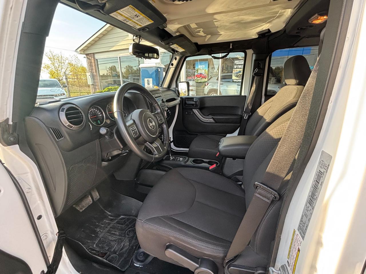 2017 Jeep WRANGLER UNLIMITED Sport 4dr 4x4 Photo
