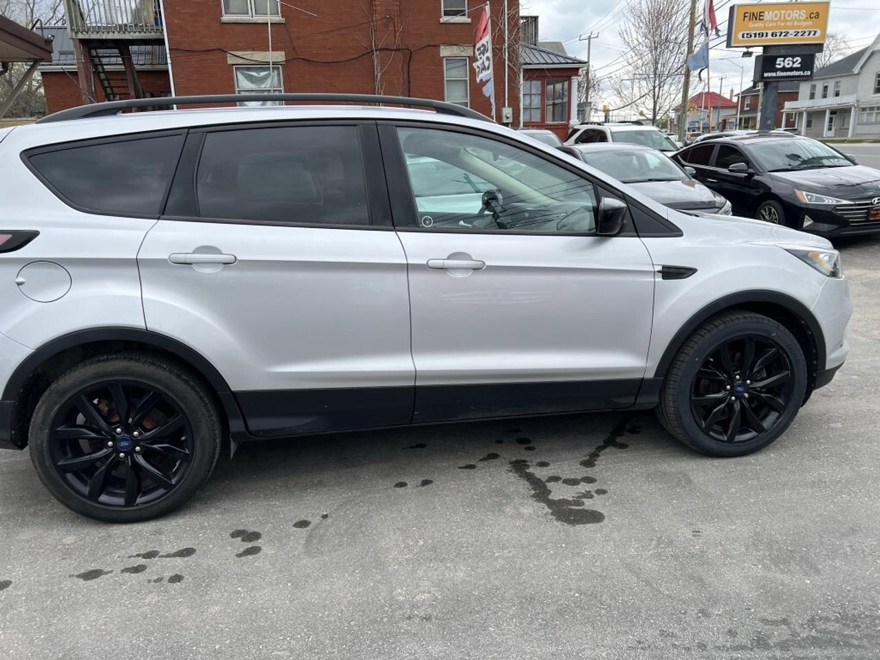 2018 Ford Escape SE 4dr 4x4 Automatic Photo