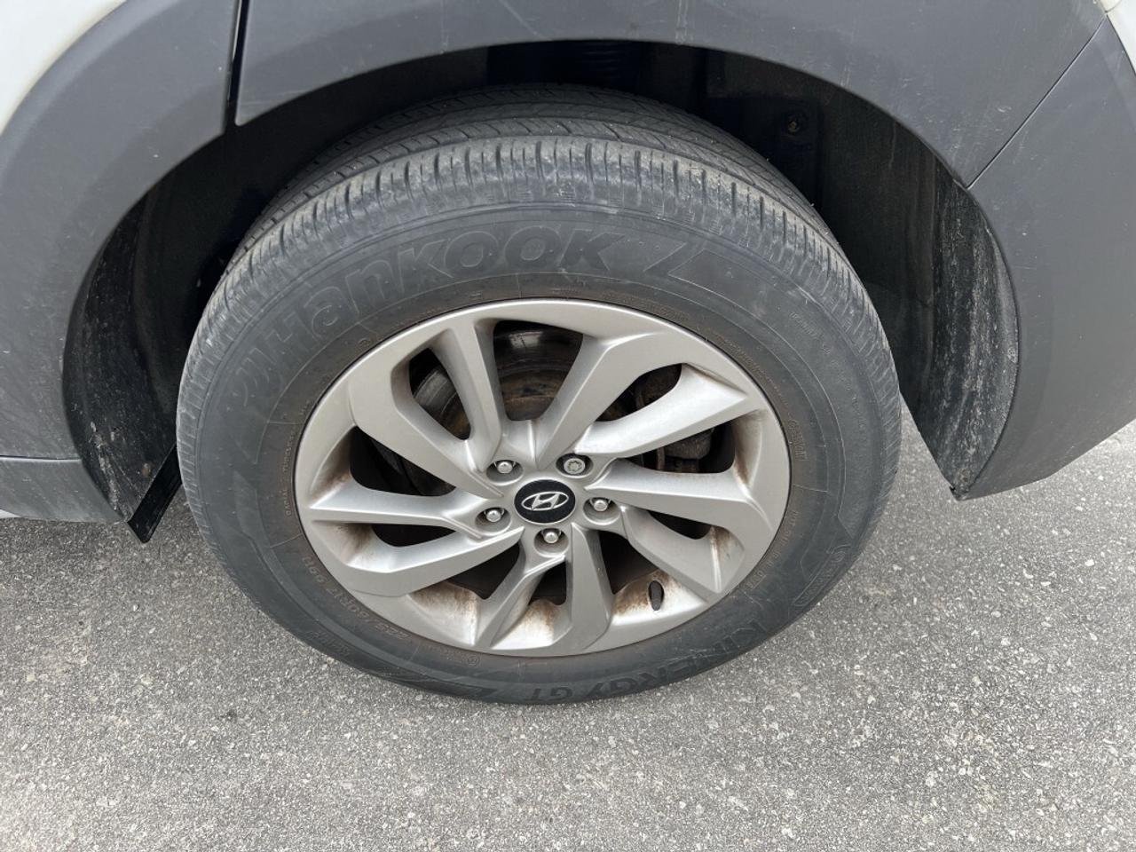 2018 Hyundai Tucson 2.0L Premium Front-wheel Drive Photo
