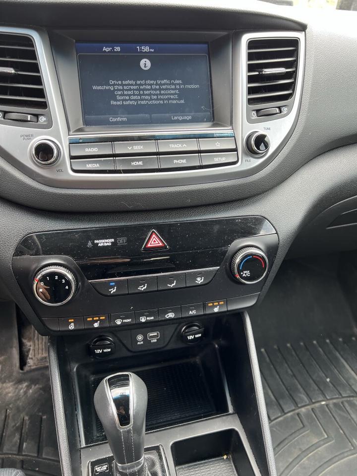 2018 Hyundai Tucson 2.0L Premium Front-wheel Drive Photo