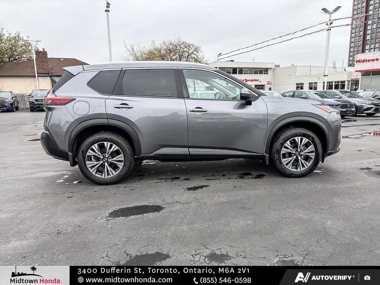 2023 Nissan Rogue LOW KMS I MOONROOF I NO ACCIDENTS Photo