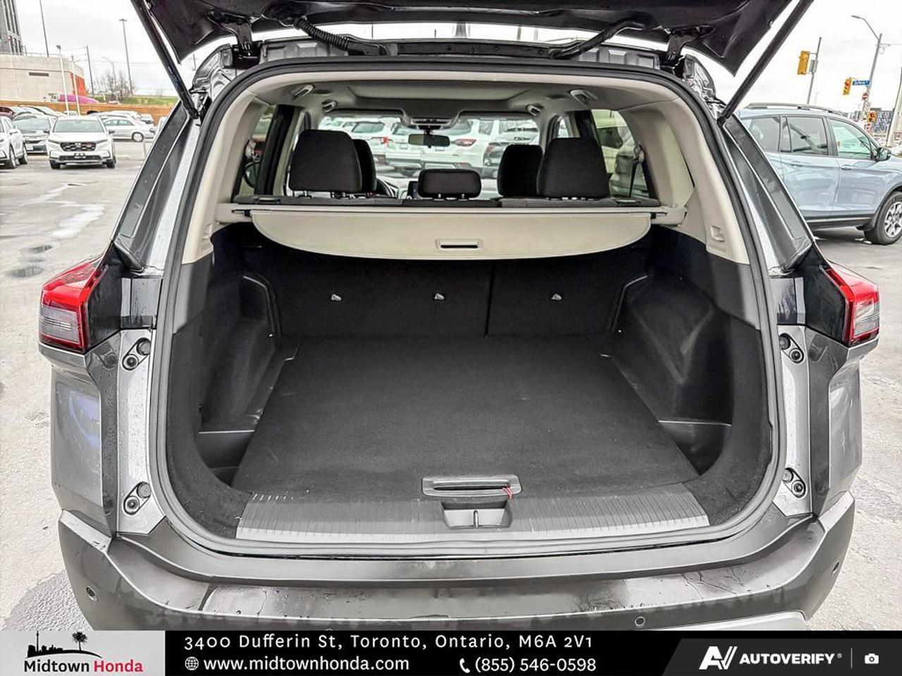 2023 Nissan Rogue LOW KMS I MOONROOF I NO ACCIDENTS Photo
