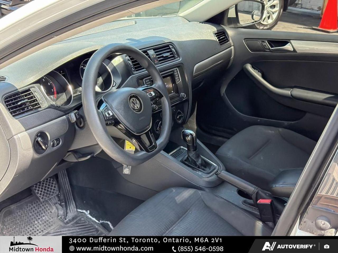 2016 Volkswagen Jetta Sedan VdpUrlEn Photo
