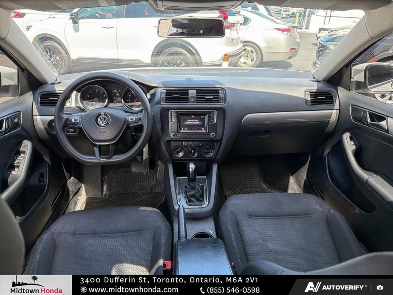 2016 Volkswagen Jetta Sedan VdpUrlEn Photo