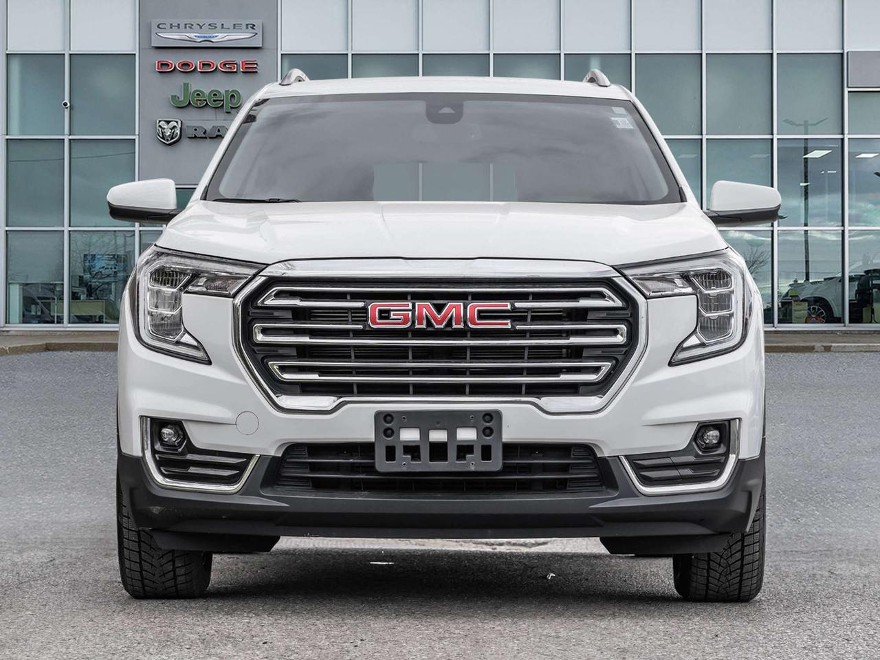 2024 GMC Terrain AWD 4DR SLT Photo