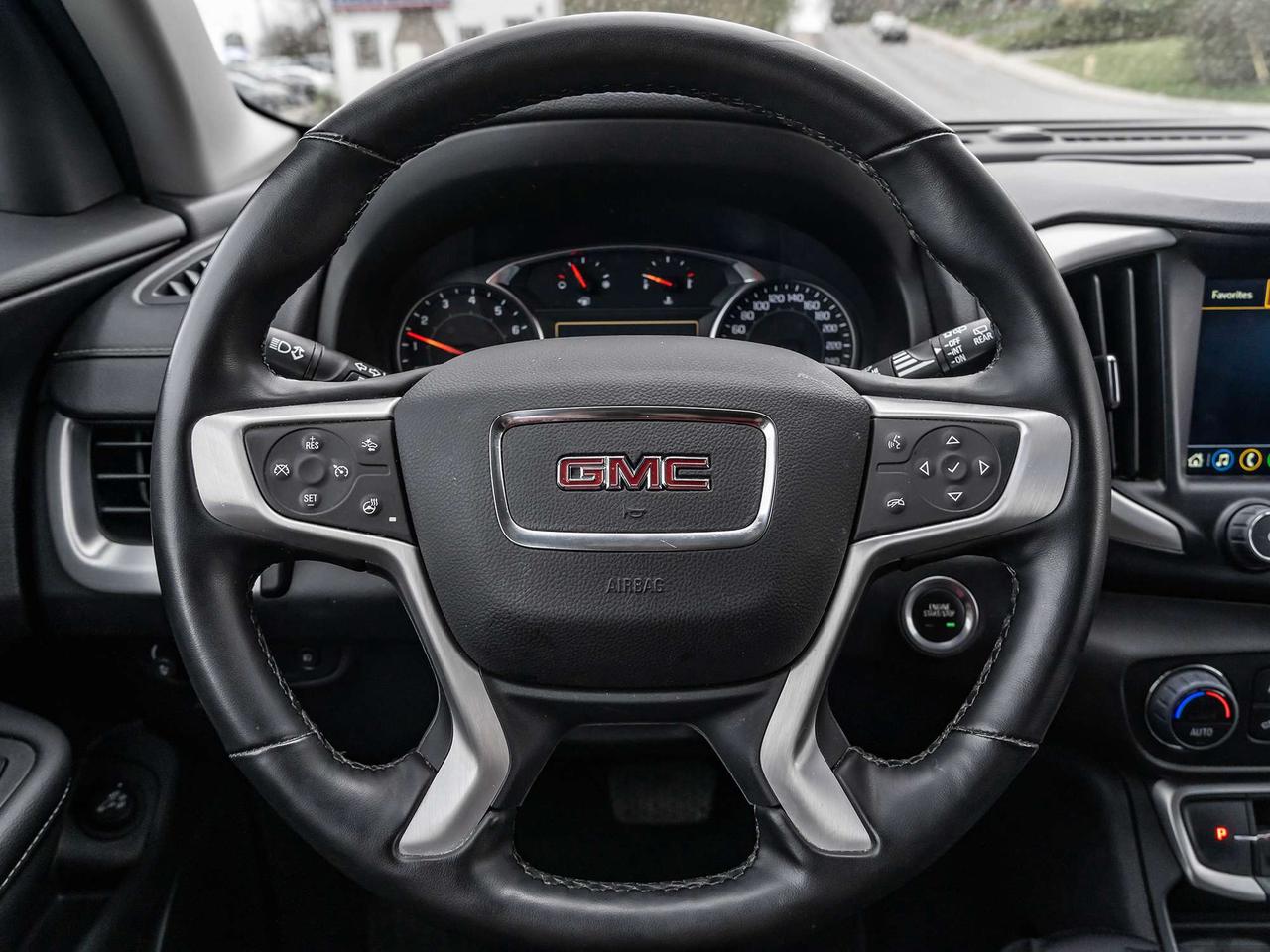 2024 GMC Terrain AWD 4DR SLT Photo