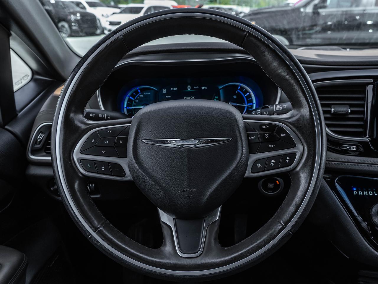 2020 Chrysler Pacifica Hybrid  Photo