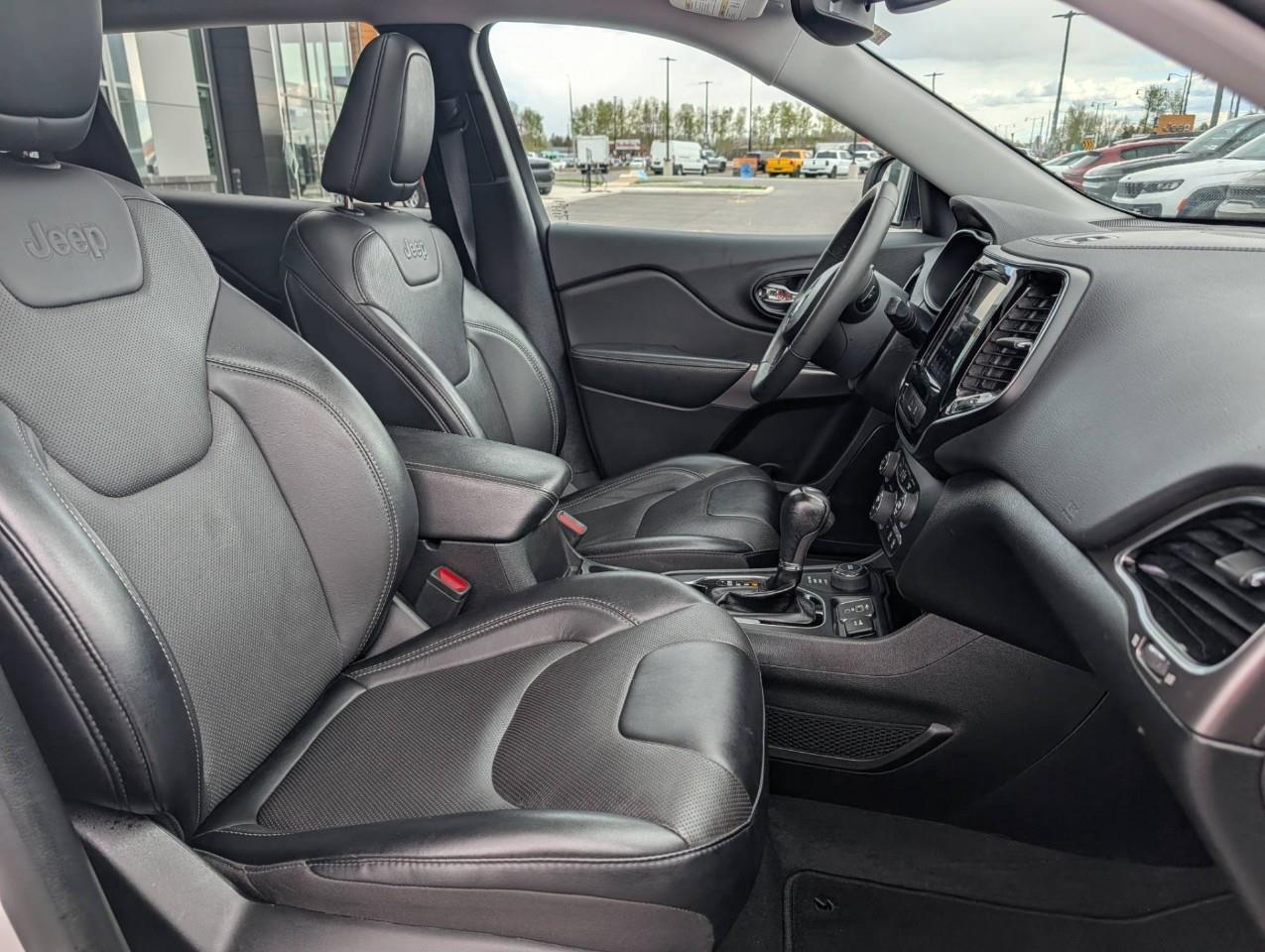 2022 Jeep Cherokee Limited NO ACCIDENTS Photo