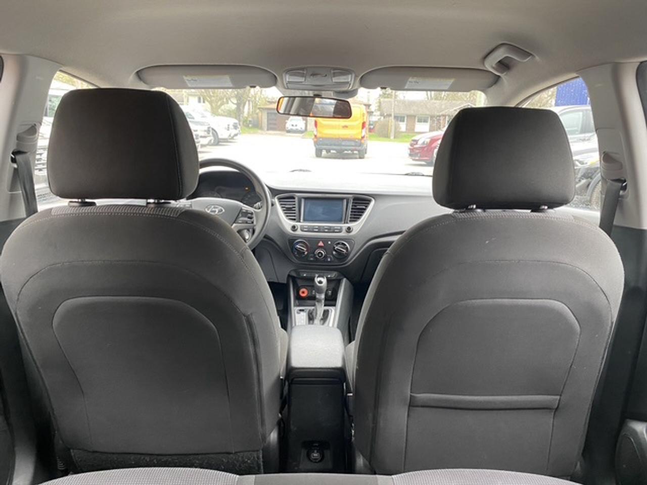 2019 Hyundai Accent SE Photo