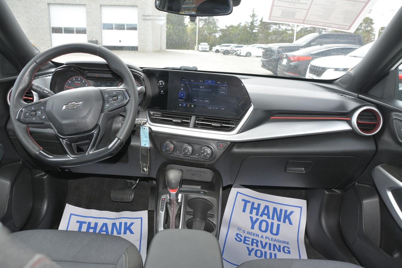 2024 Chevrolet Trax  Photo4