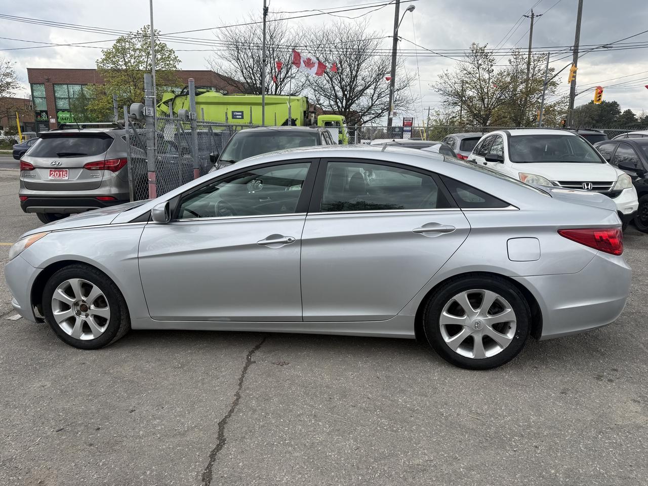 2012 Hyundai Sonata *** 3 YEAR WARRANTY INCLUDED *** Photo