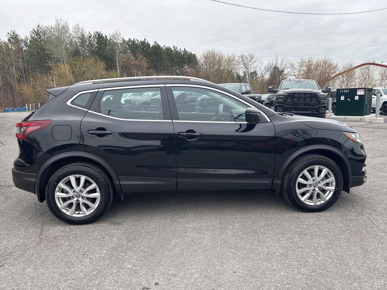 2023 Nissan Qashqai SV Photo