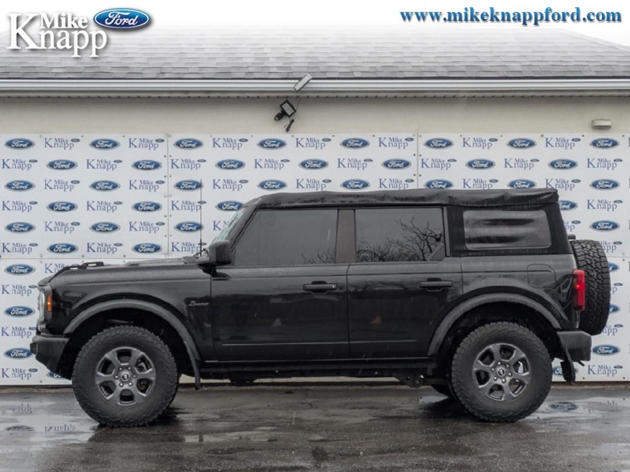 2022 Ford Bronco Base 4 Door 4x4 Photo