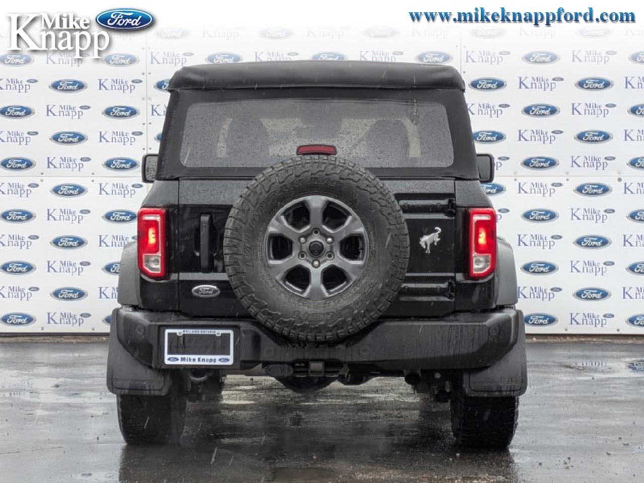 2022 Ford Bronco Base 4 Door 4x4 Photo3