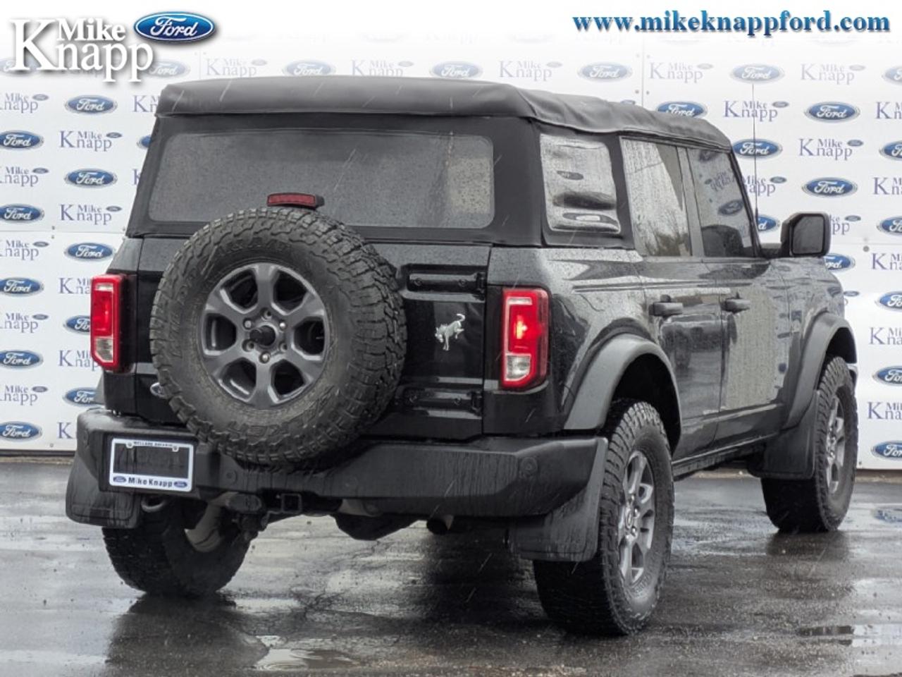 2022 Ford Bronco Base 4 Door 4x4 Photo