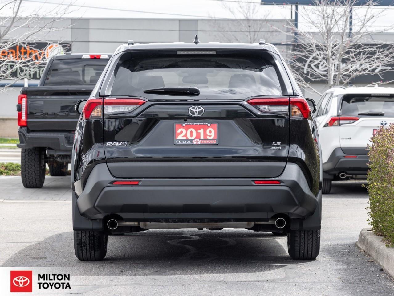 2019 Toyota RAV4 HEATED SEATS APPLE CARPLAY BLIND SPOT MONITORING N Photo