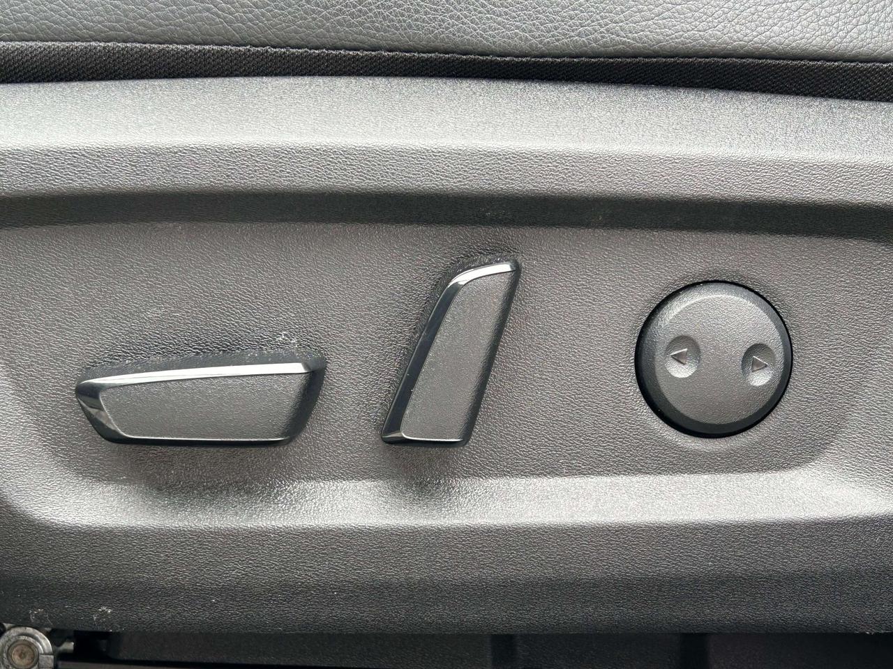 2023 Nissan Rogue SL   Moonroof Photo