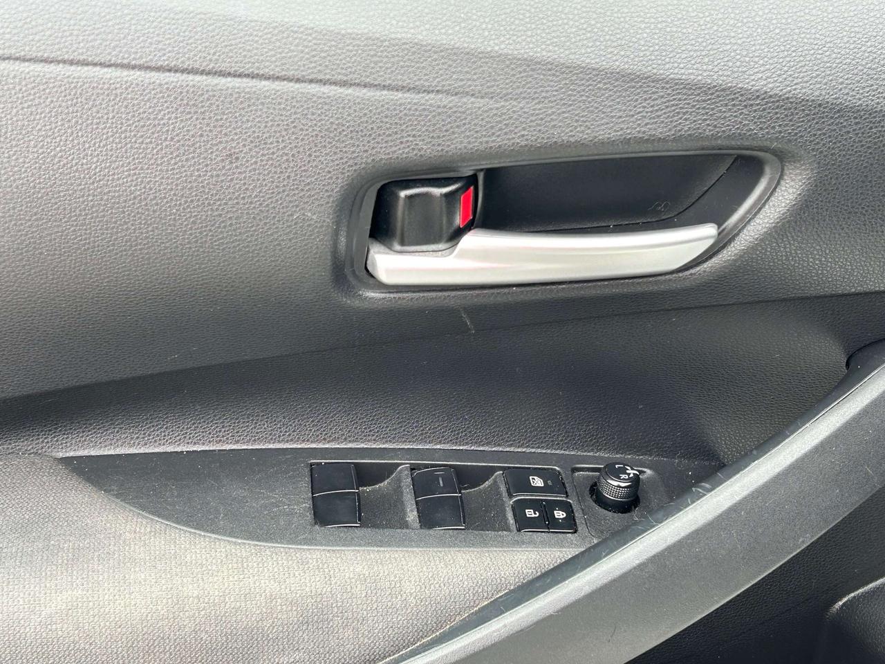 2020 Toyota Corolla LE Upgrade   Moonroof   Heated Wheel Photo
