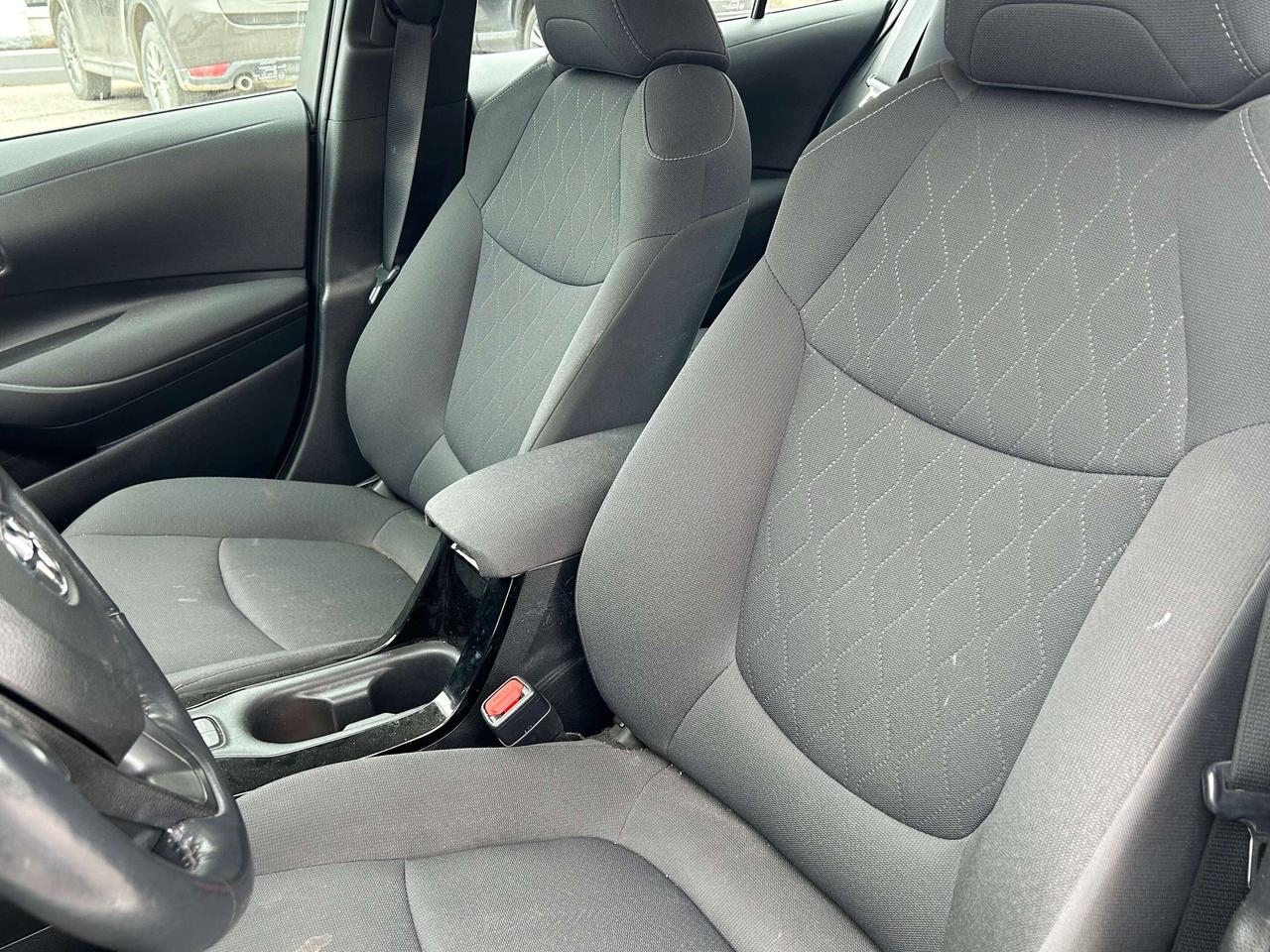 2020 Toyota Corolla LE Upgrade   Moonroof   Heated Wheel Photo