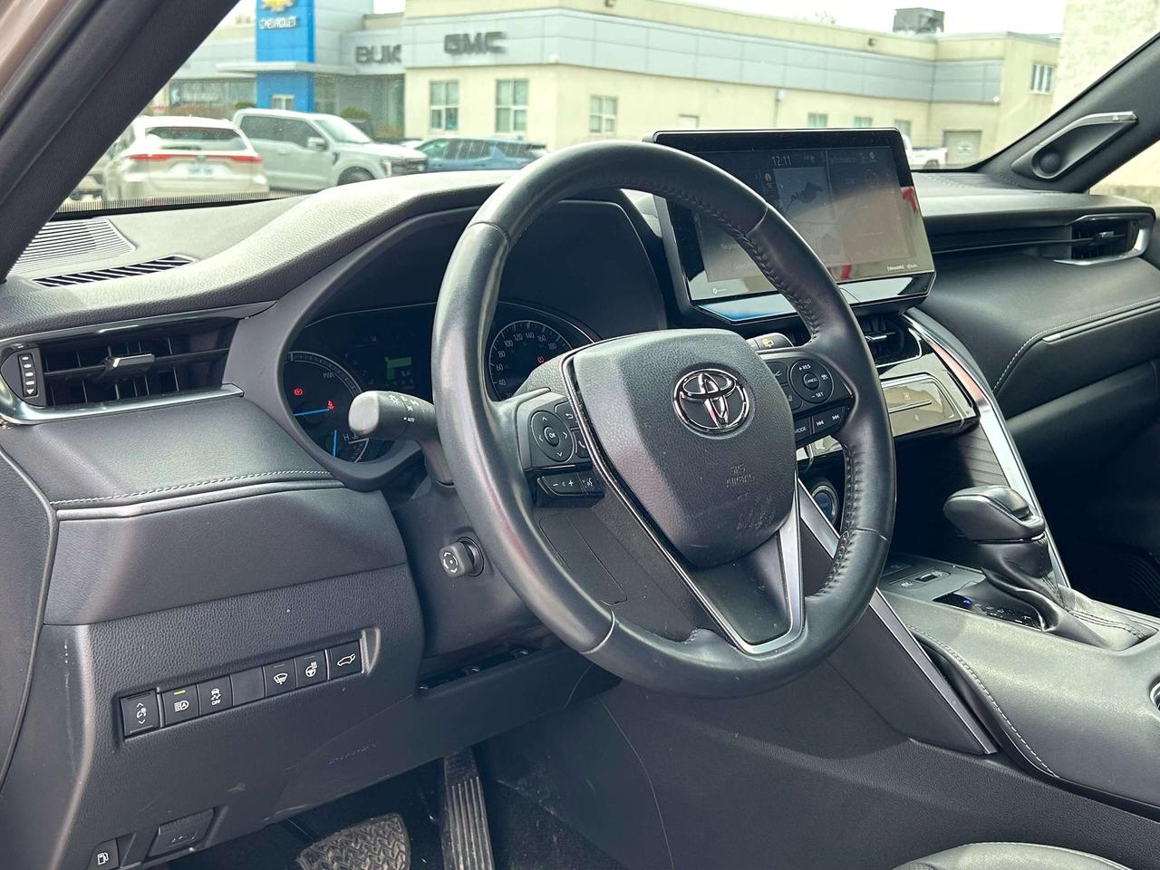 2021 Toyota Venza XLE Photo