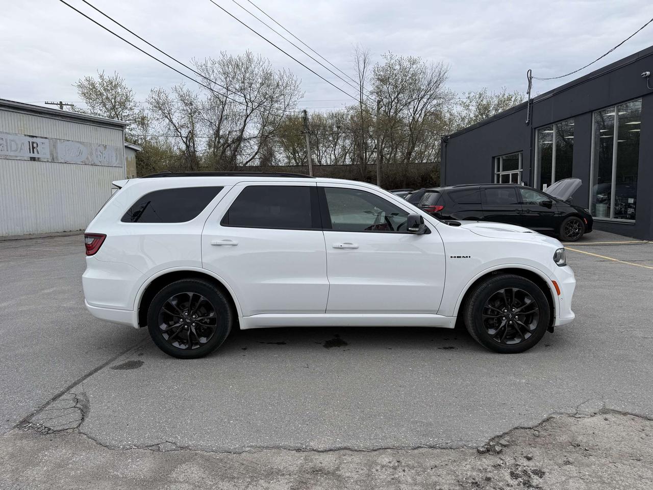 2024 Dodge Durango R-T AWD- Blacktop!  Sunroof! Photo