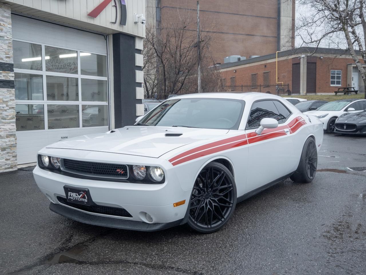2012 Dodge Challenger R T Photo0