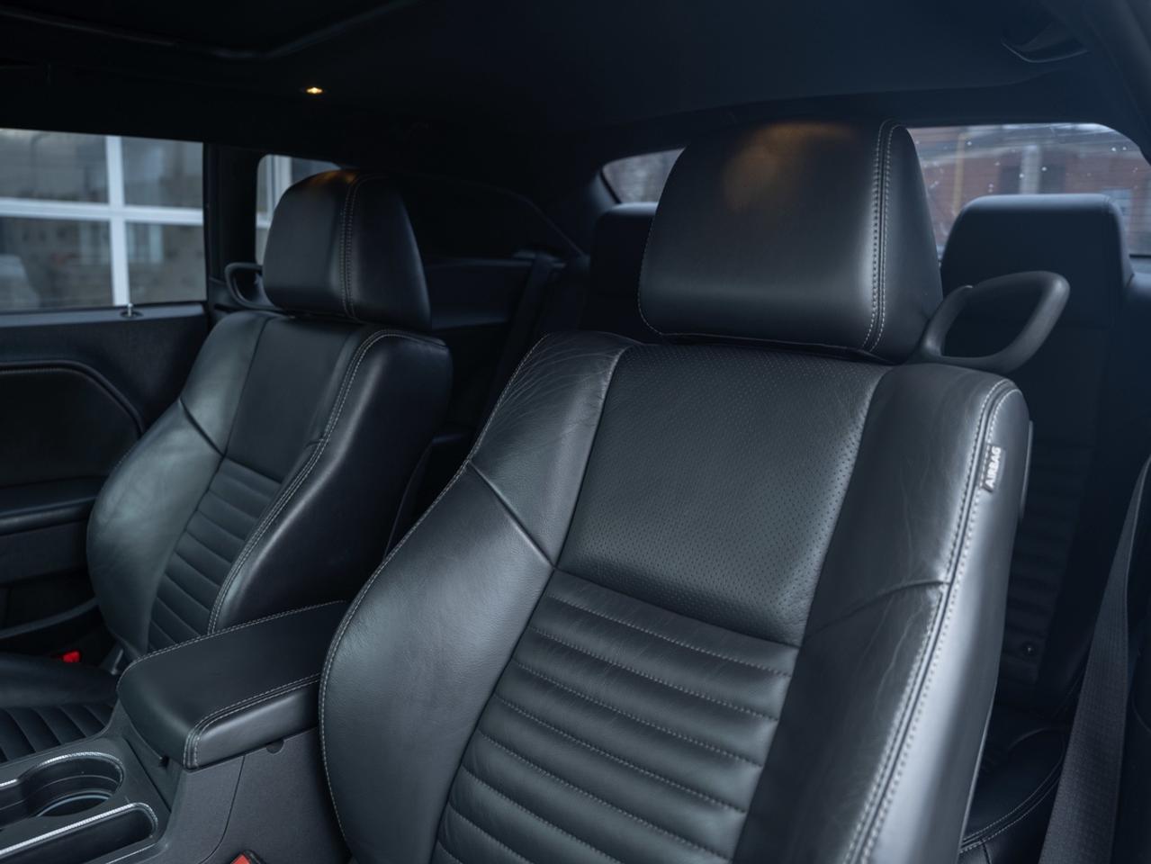 2012 Dodge Challenger R T Photo