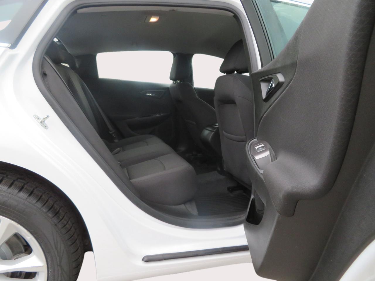 2022 Chevrolet Malibu 4dr Sdn LS w/1FL Photo