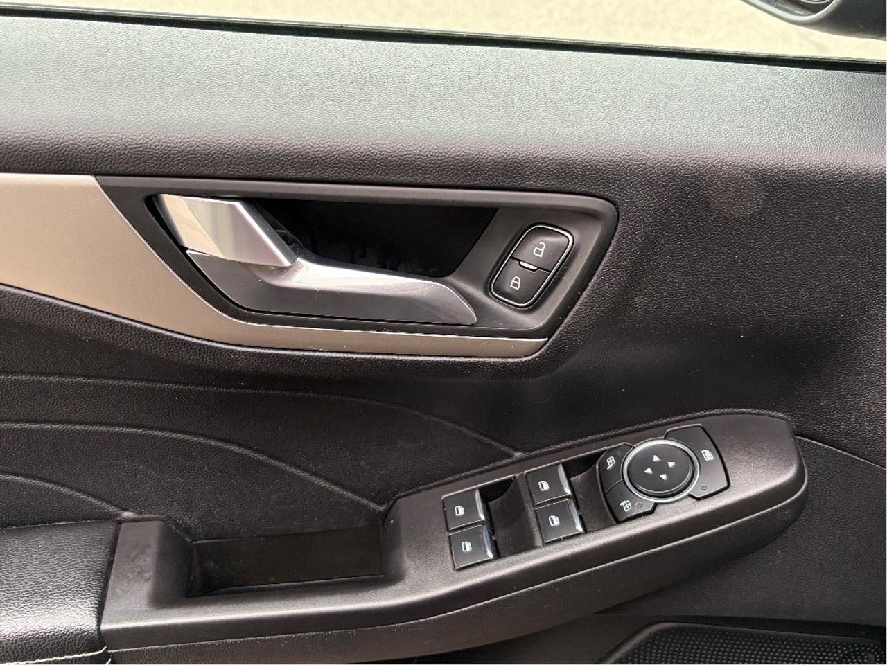 2021 Ford Escape SE AWD   Clean Carfax Photo