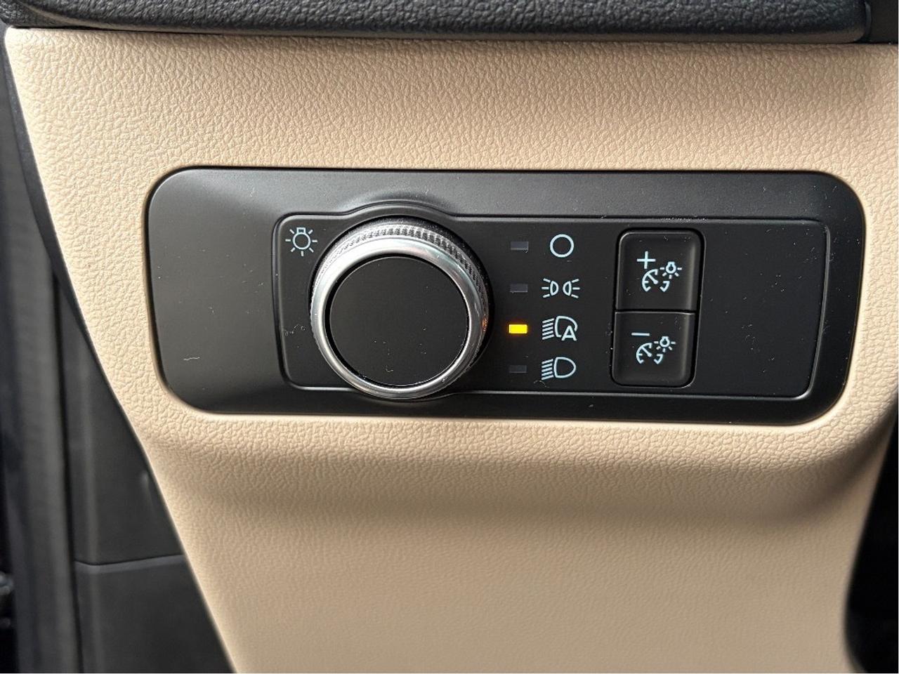 2021 Ford Escape SE AWD   Clean Carfax Photo
