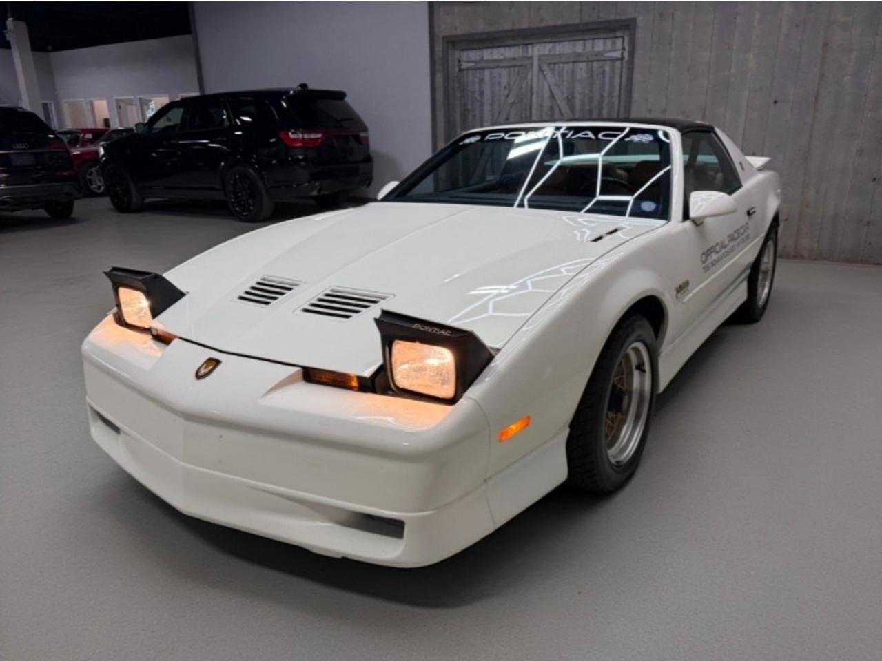 1989 Pontiac Firebird Trans Am GTA SE Turbo Official Pace Car Photo