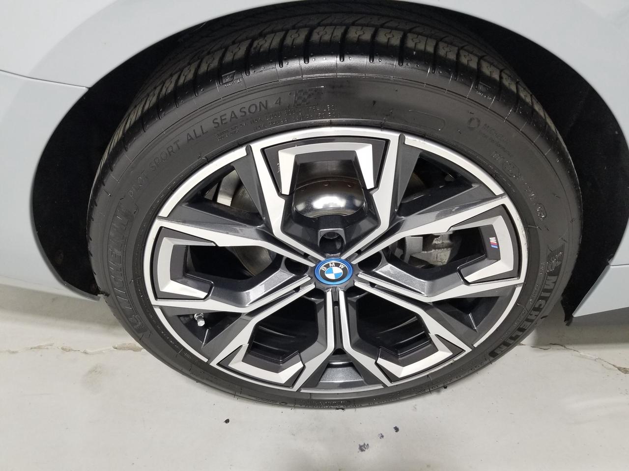 2023 BMW i4 eDrive40 4dr Rear-Wheel Drive Gran Coupe Photo