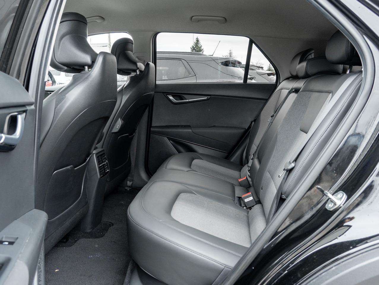 2023 Kia Niro EV Premium 4dr Front-Wheel Drive Sport Utility Photo