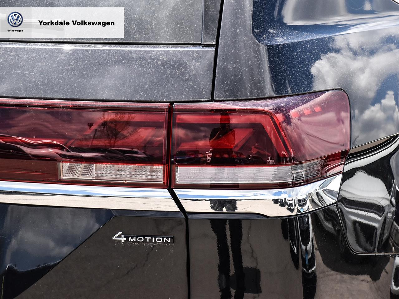 2024 Volkswagen Atlas EXECLINE Photo