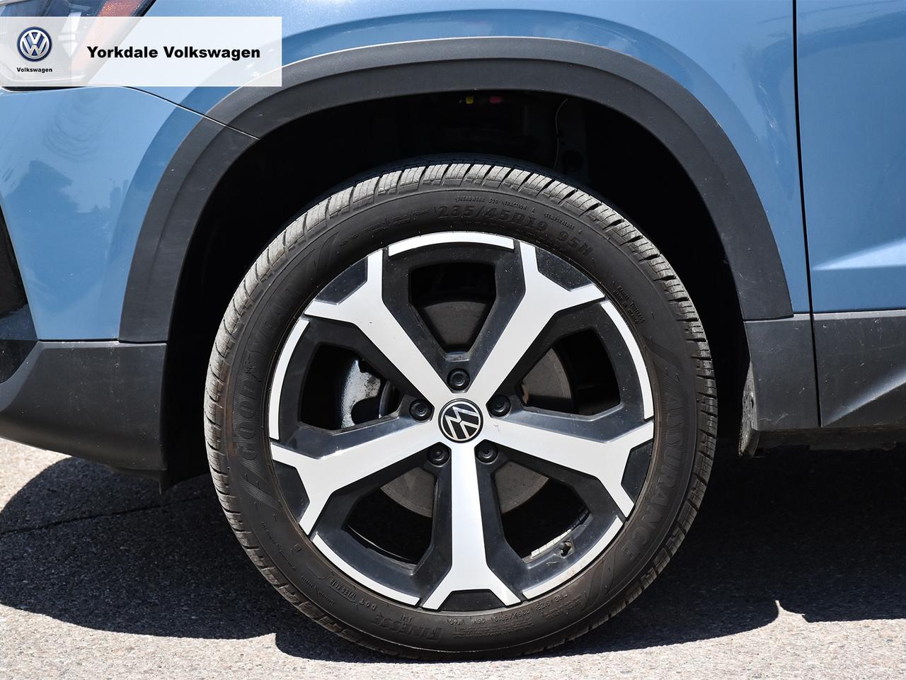 2025 Volkswagen Taos  Photo
