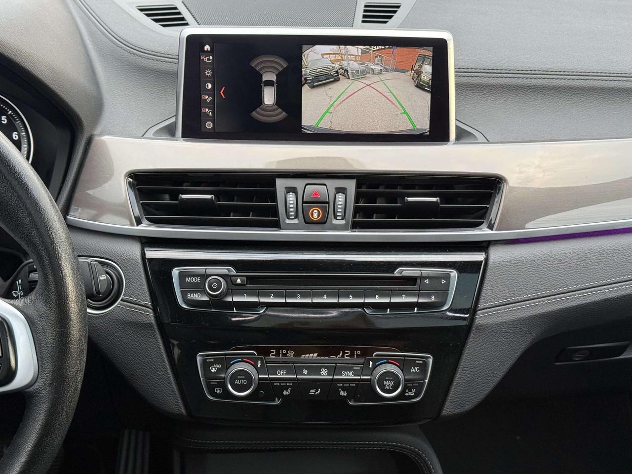 2020 BMW X1 X-Drive l Pano Roof l Navi l AWD l 2 Keys l 2.0T Photo