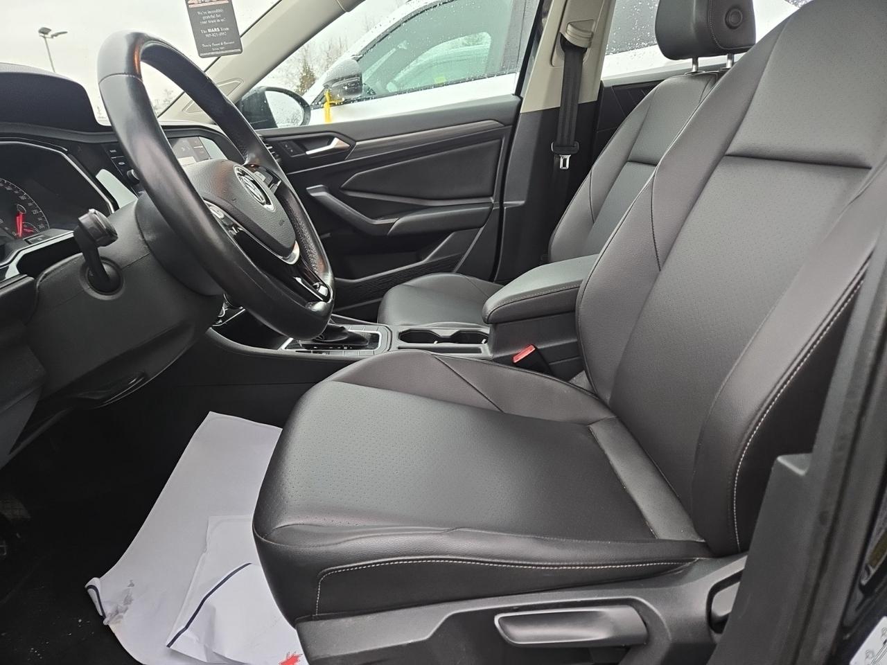 2019 Volkswagen Jetta Highline l 1.4L l 4Cyl l FWD l Auto l Carplay l Photo