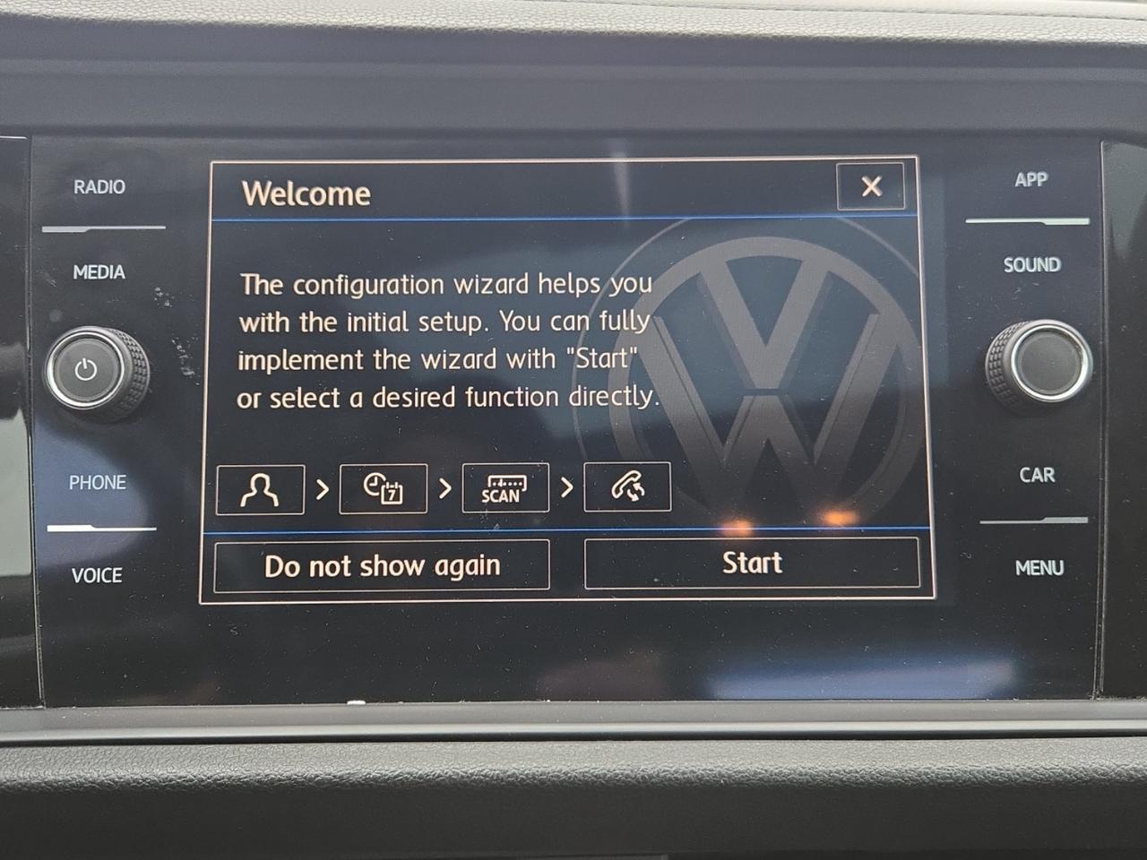 2019 Volkswagen Jetta Highline l 1.4L l 4Cyl l FWD l Auto l Carplay l Photo