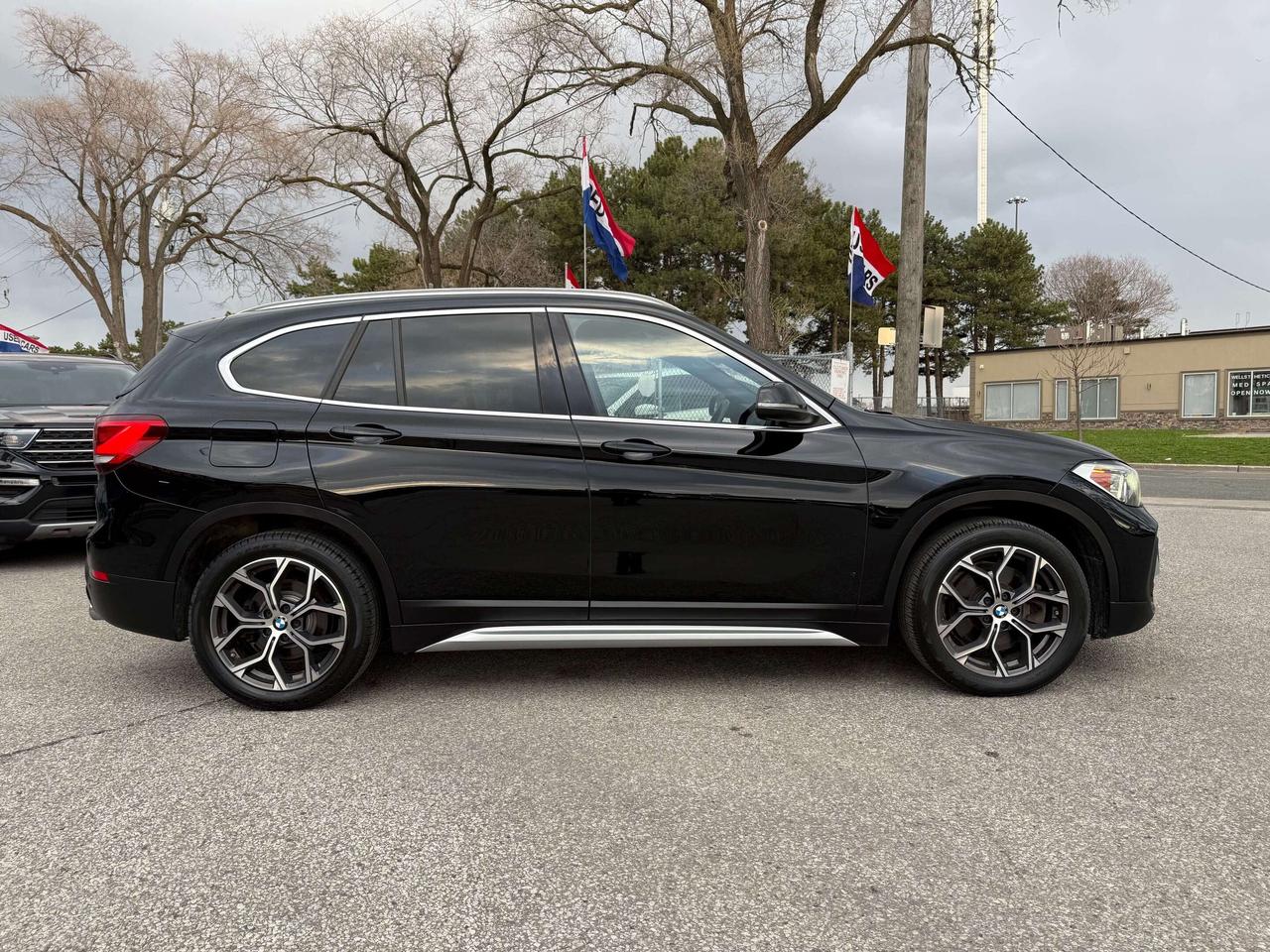 2020 BMW X1 No Accidents l AWD l Pano Roof l 2 Keys l Photo