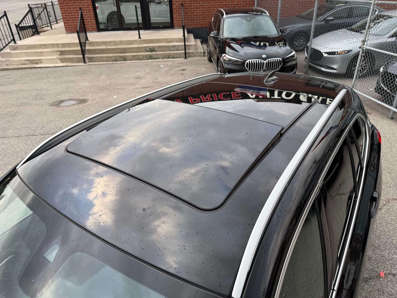 2020 BMW X1 No Accidents l AWD l Pano Roof l 2 Keys l Photo