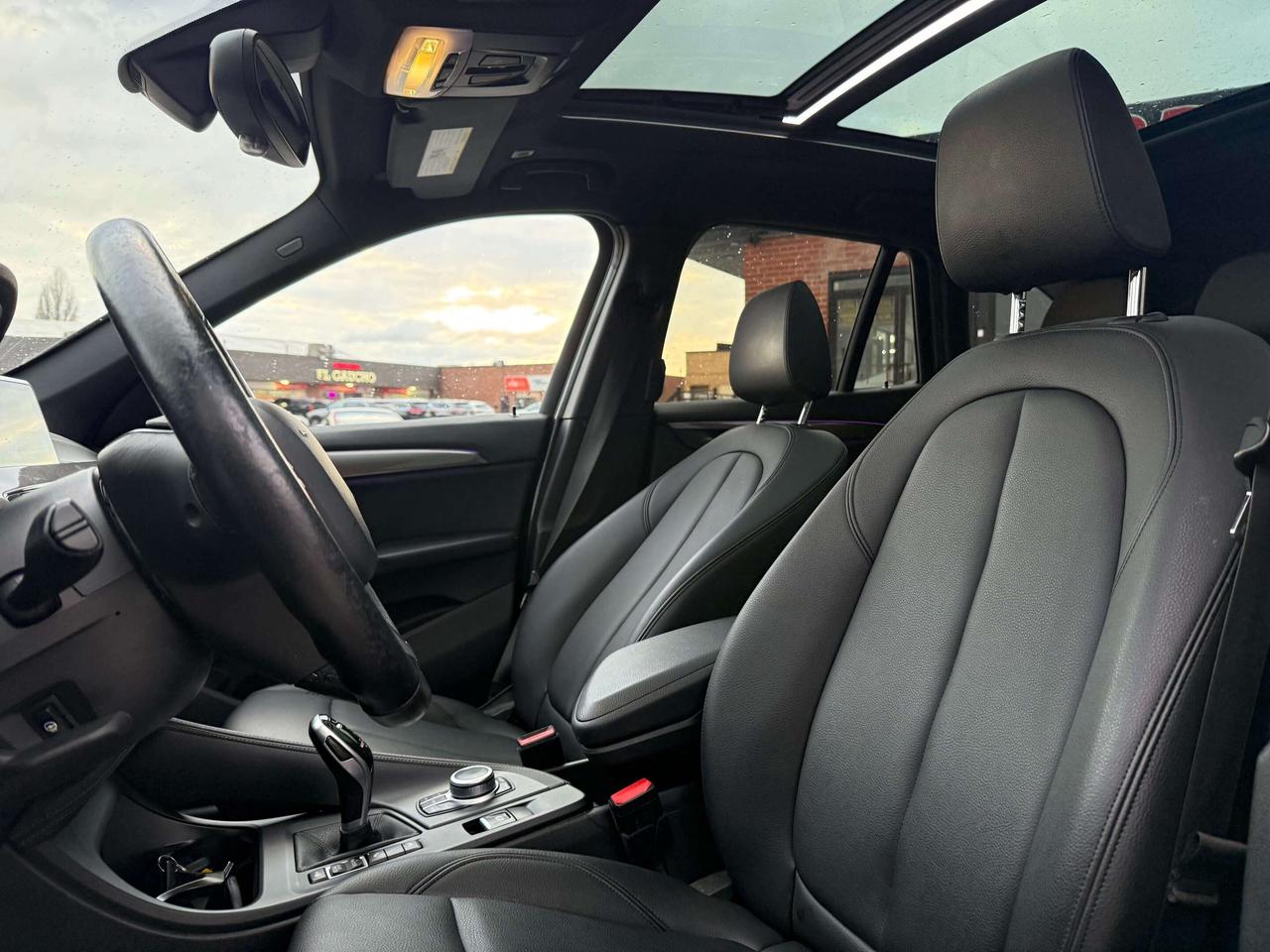 2020 BMW X1 No Accidents l AWD l Pano Roof l 2 Keys l Photo