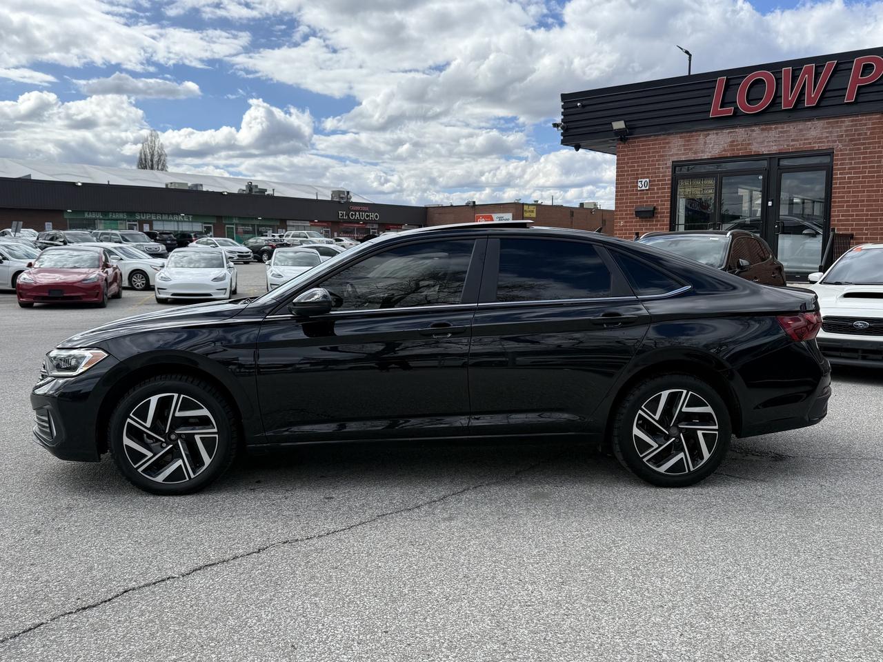 2024 Volkswagen Jetta Volkswagen Warranty l Highline l FWD l 1.5L l 4Cyl Photo