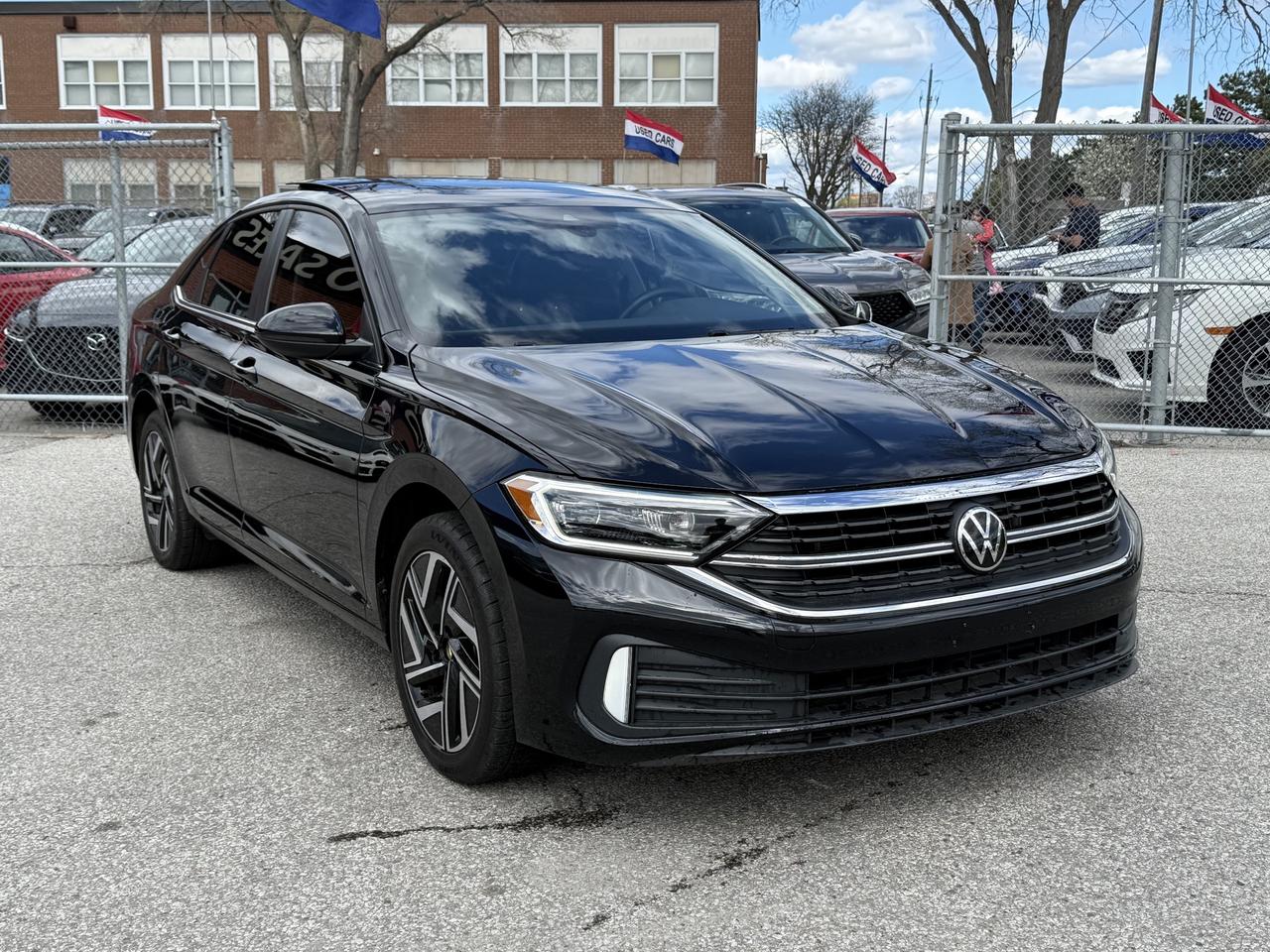2024 Volkswagen Jetta Volkswagen Warranty l Highline l FWD l 1.5L l 4Cyl Photo