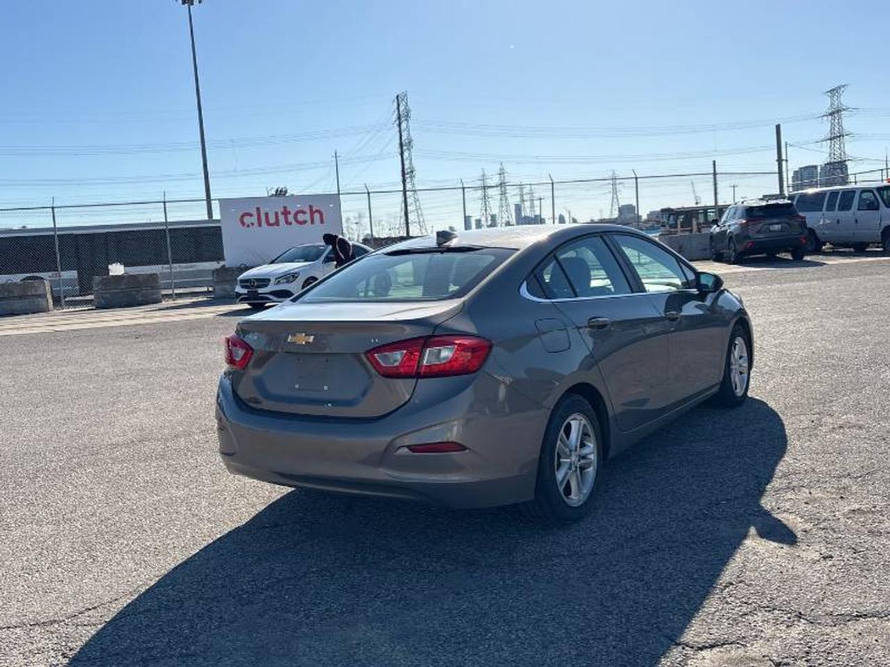 2018 Chevrolet Cruze No Accidents l LT l w/1SD l Auto l Remote Start Photo
