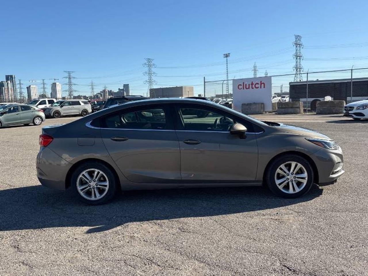 2018 Chevrolet Cruze No Accidents l LT l w/1SD l Auto l Remote Start Photo