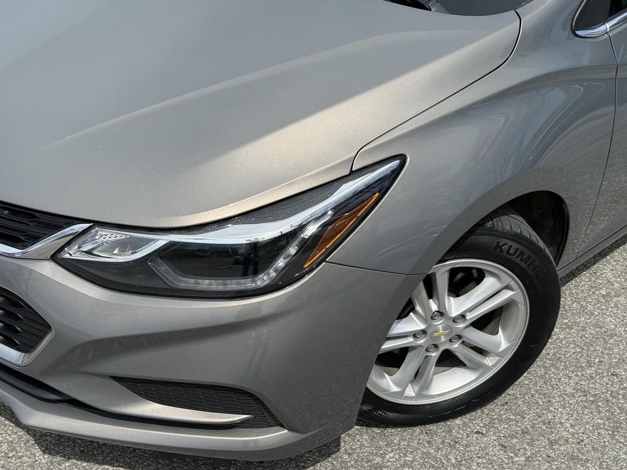 2018 Chevrolet Cruze No Accidents l LT l w/1SD l Auto l Remote Start Photo2