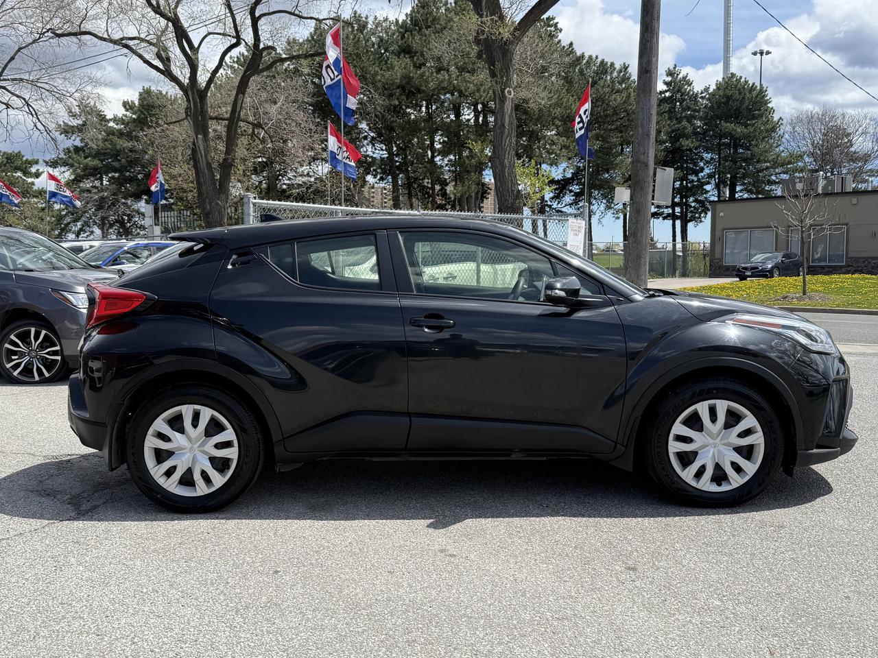 2021 Toyota C-HR LE l FWD l RCam l 2.0L l 4CYL l Eco Vehicle Photo