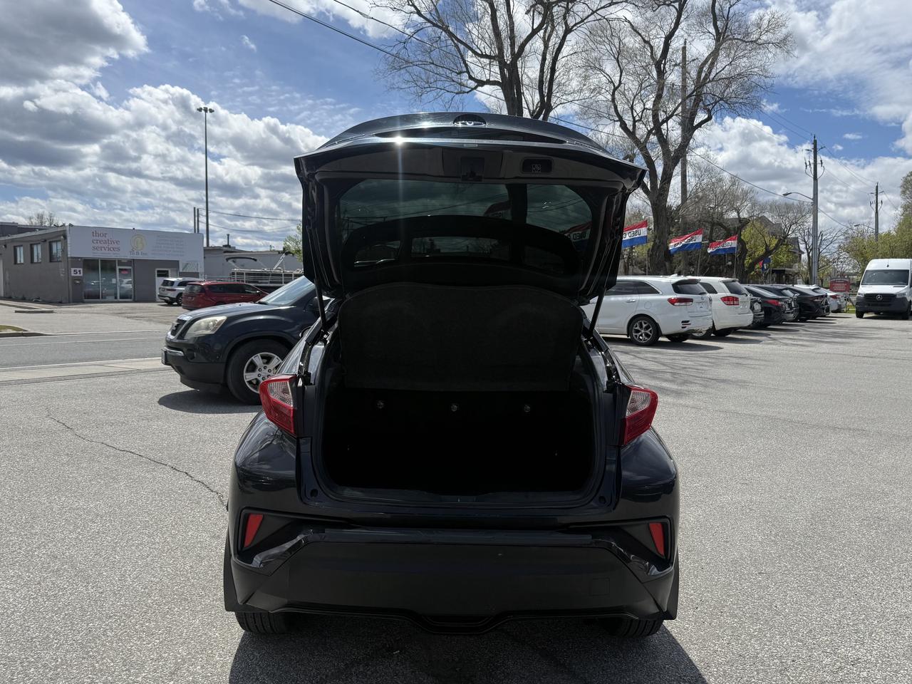2021 Toyota C-HR LE l FWD l RCam l 2.0L l 4CYL l Eco Vehicle Photo