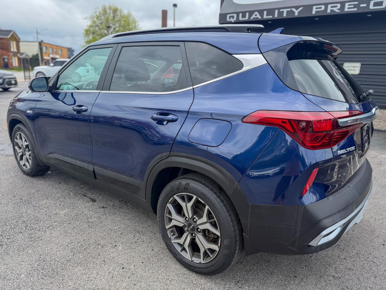 2023 Kia Seltos EX Premium-AWD/BSM/NAVI/ACC/REMOTE/ROOF/CAMERA/2L Photo